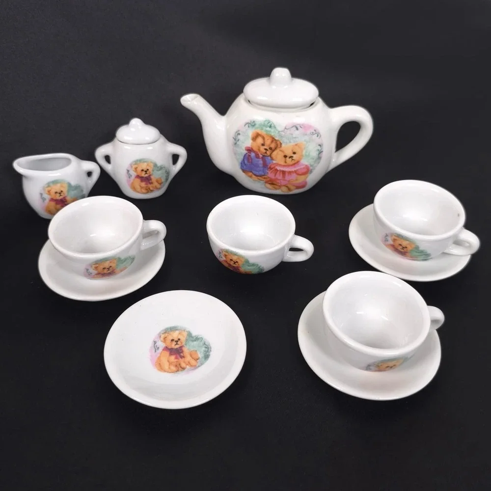 VINTAGE 1991 MINI PORCELAIN TEA SET TEDDY BEARS 12 Pieces Cups Saucers‎